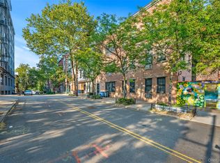 91 Hudson Avenue, Brooklyn, NY