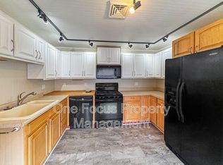 95 1/2 Parkwood Ct, Williamsport, PA 17701