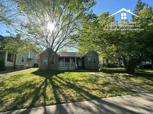 821 Court St, Fulton, MO
