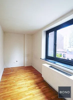 Rented by Bond New York | media 15