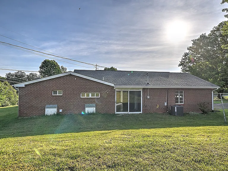 210 Mount Bethel Rd — Photo 30