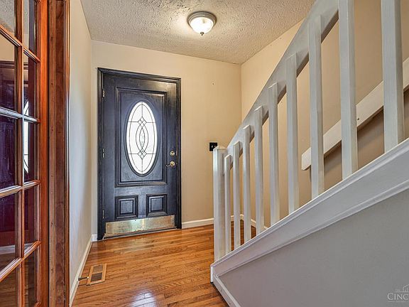 5th image of 3888 Greenbrook Dr