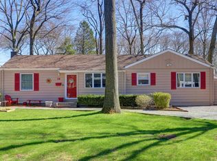 16 Allerton Ave, East Northport, NY