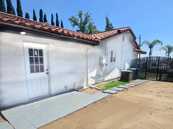 13784 Herrick Ave #B, Sylmar, CA 91342