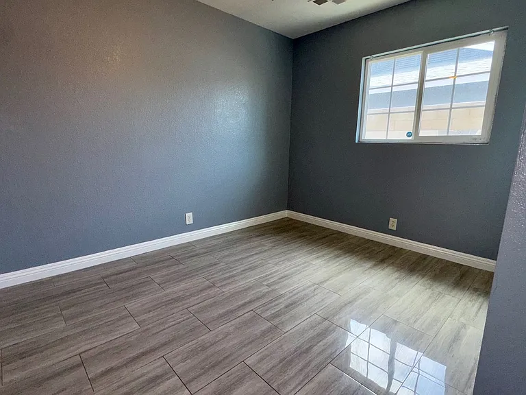 604 Monticello Dr — Photo 6
