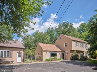 2301 Camel Ave, Bensalem, PA 19020