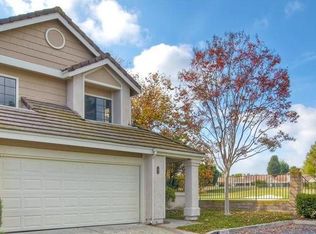 1802 Spyglass Cir, Vista, CA 92081
