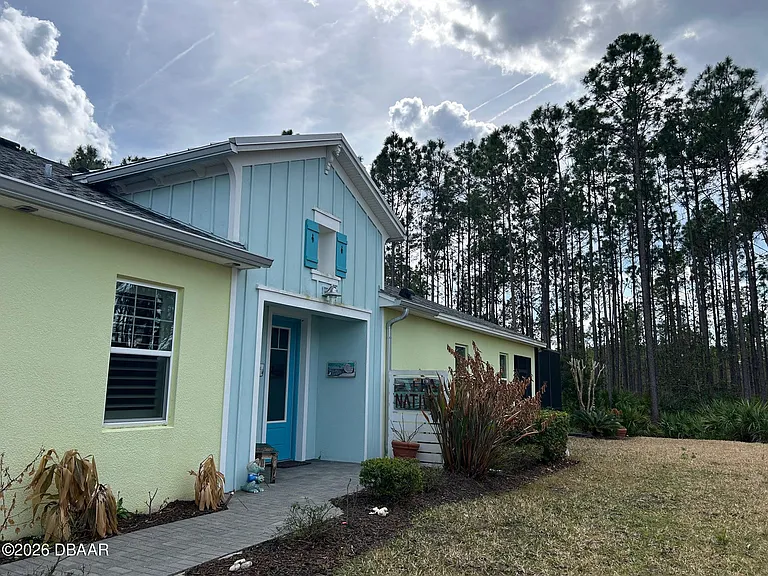 402 Tiki Ter — Photo 1