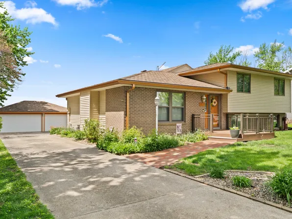 1109 Marshall St, De Soto, IA 50069