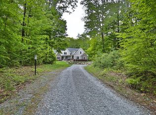 9 Hovey Rd, Greenfield Center, NY 12833