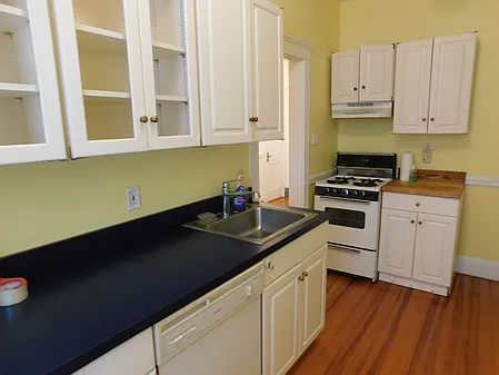 Studio, 1.0 bath, $2,200 — Photo 3