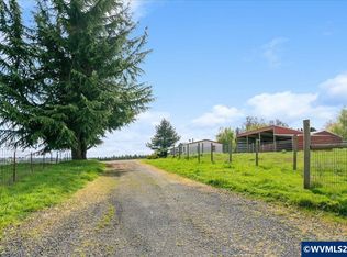 38910 S Prospect Dr, Molalla, OR 97038