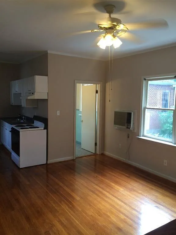 1 bed, 1.0 bath, 950 sqft, $1,250 — Photo 4