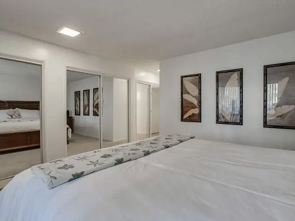 5th image of 5762 Ravenspur Dr #505