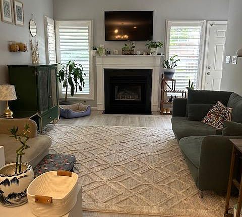 2nd image of 4674 Lawton Way