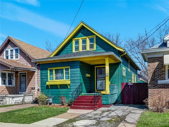 43 Freund St, Buffalo, NY 14211