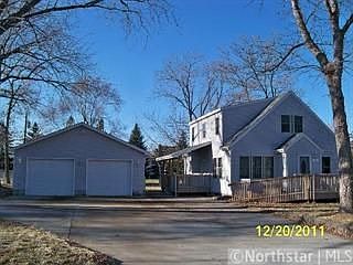 1st image of 909 Lincoln Ave
