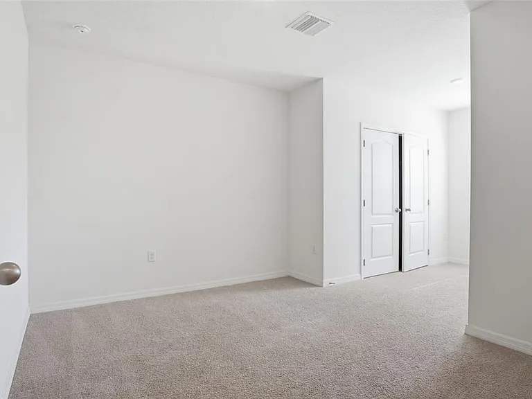1535 Lumber Ave — Photo 13