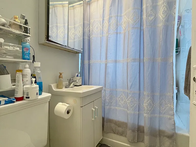 4 Ransom Rd #8 — Photo 3