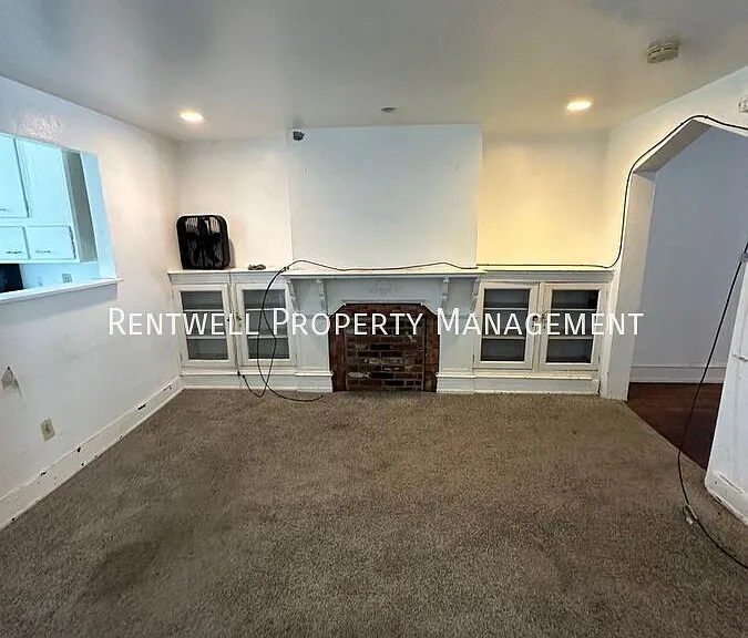 3202 Joe Hammer Sq #1 — Photo 4