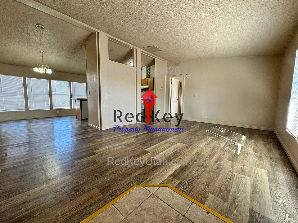 643 E Hunter Way, Grantsville, UT_11082023