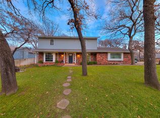 912 Dover Dr, Edmond, OK 73034