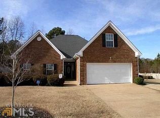 622 Berta Ct, Loganville, GA 30052
