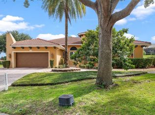 38800 Harborwoods Pl, Lady Lake, FL 32159