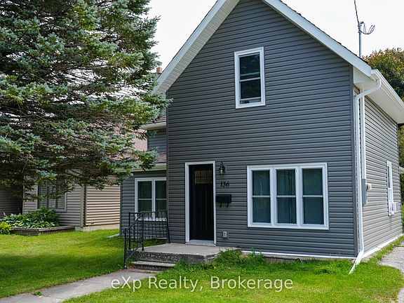 2nd image of 136 Breadalbane St S