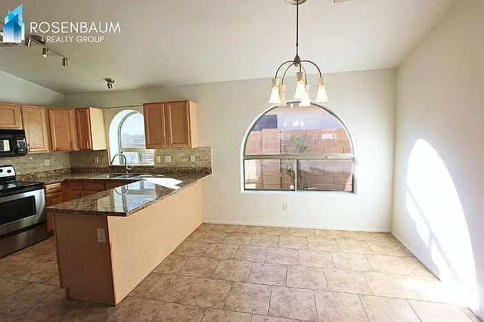 12412 W Montebello Ave — Photo 24