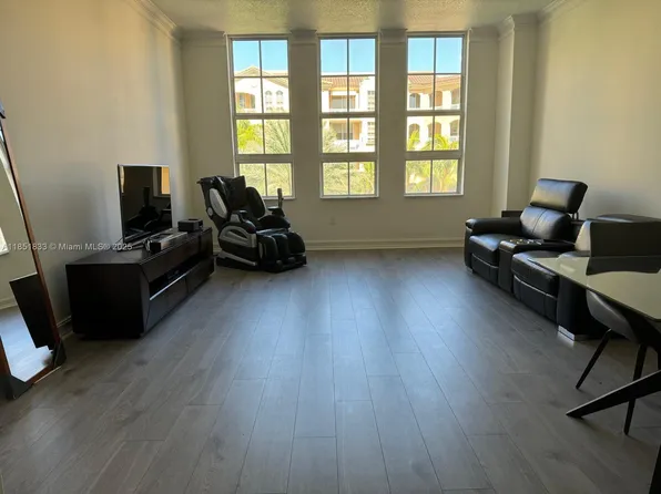 3001 NE 185th St APT 434, Aventura, FL 33180