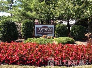 1202 Aspen Dr, Plainsboro, NJ 08536