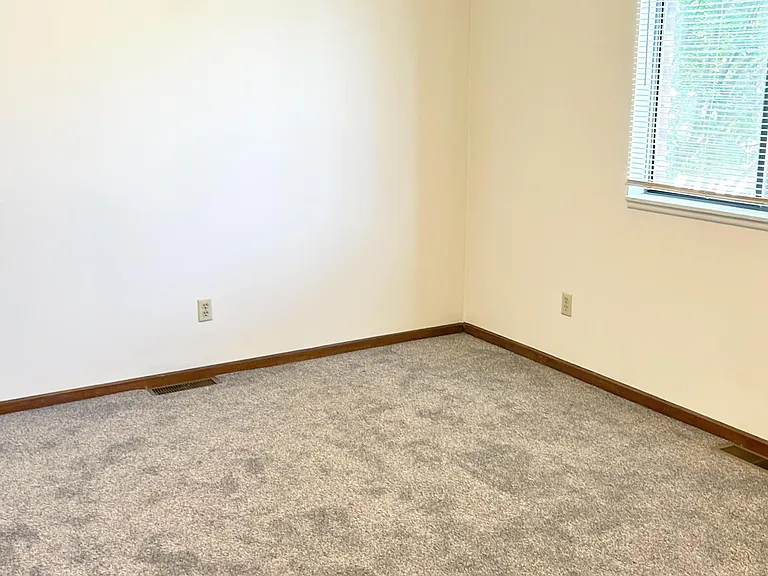 607 Myron St #4 — Photo 13