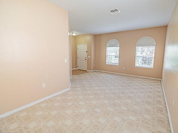 4th image of 325 Bella Vida Blvd