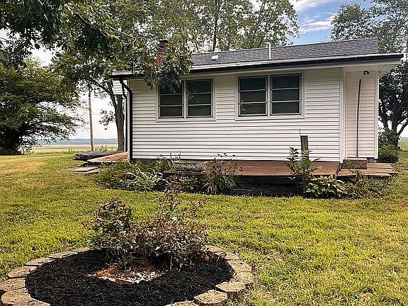 4th image of 2880 Oliver Springfield Rd