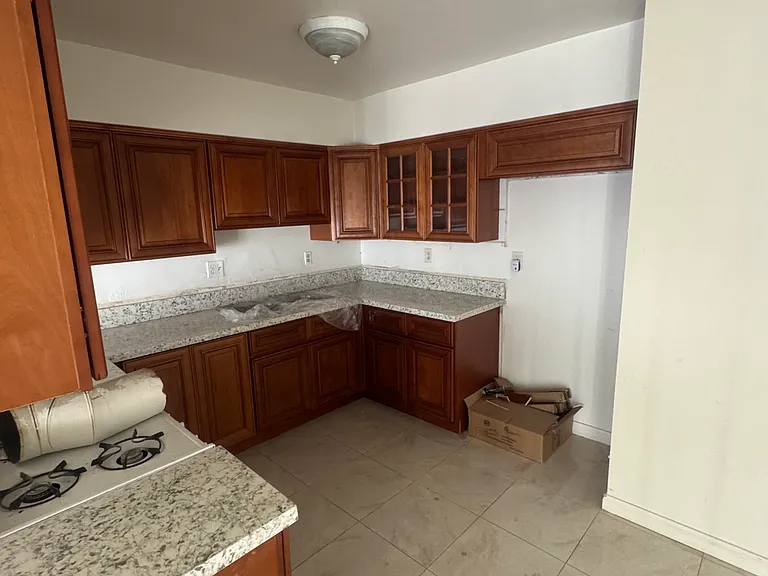 13113 Cypress St #15 — Photo 5