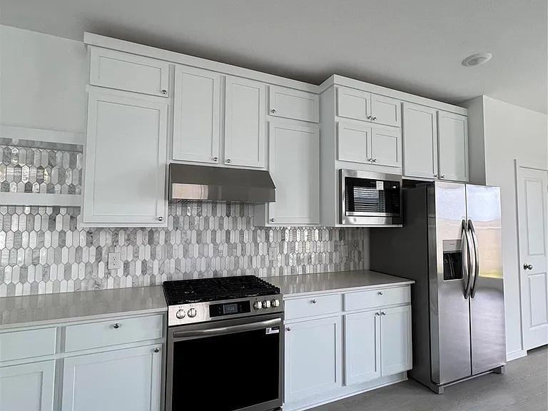 6314 Laguna Terra Dr — Photo 7