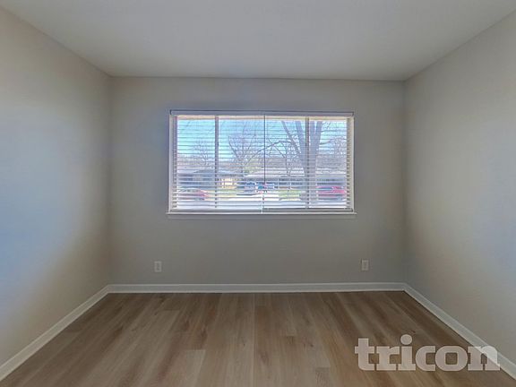 3rd image of 1133 Norwood Dr