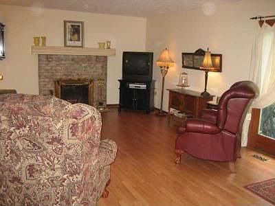 3rd image of 11380 Rockwood Ct NW
