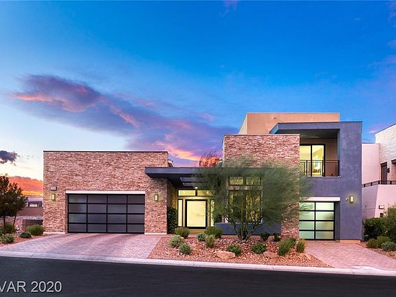 2nd image of 2220 Summit Mesa Ln