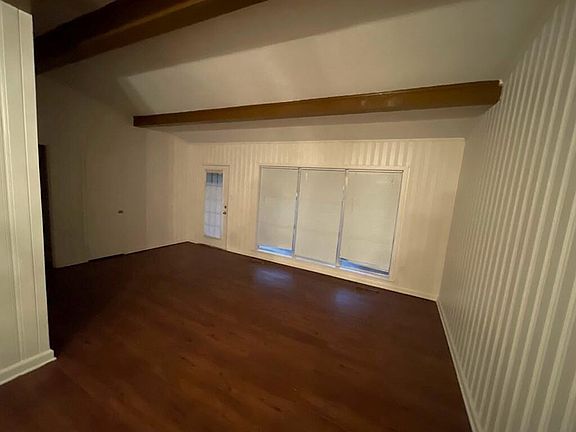 4th image of 1703 Stuart Ave