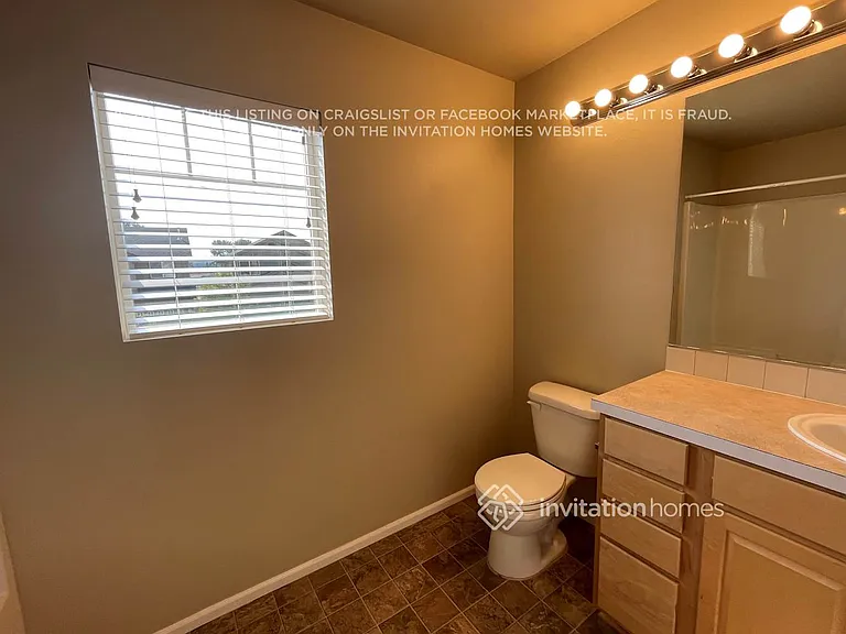 3923 61st Ave E — Photo 16