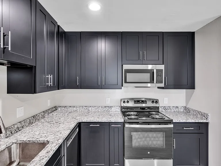 1108 Carver Ave — Photo 18