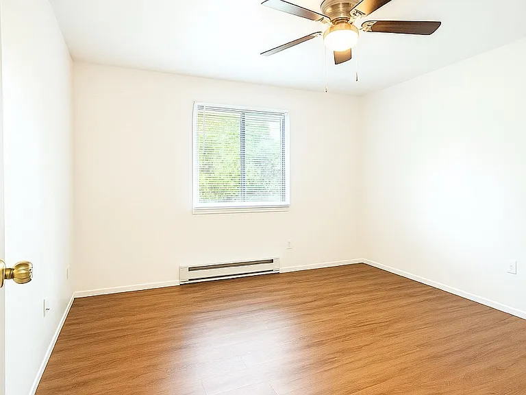 3200 Indiana St #203 — Photo 4