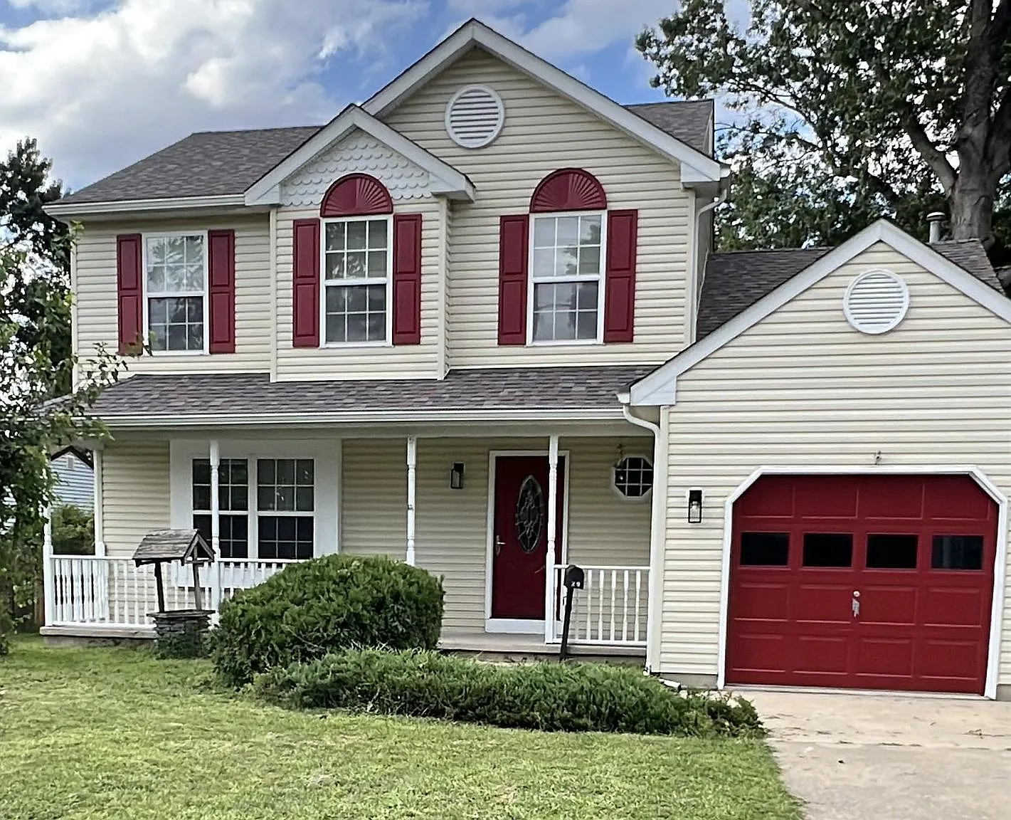 3 bed, 2.5 bath, 1571 sqft, $3,200 — Photo 3