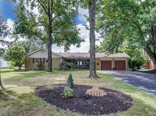 1111 Hillcrest Dr, Xenia, OH 45385