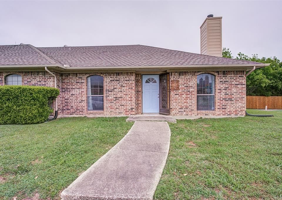 1st image of 529 Cedar Elm Ln