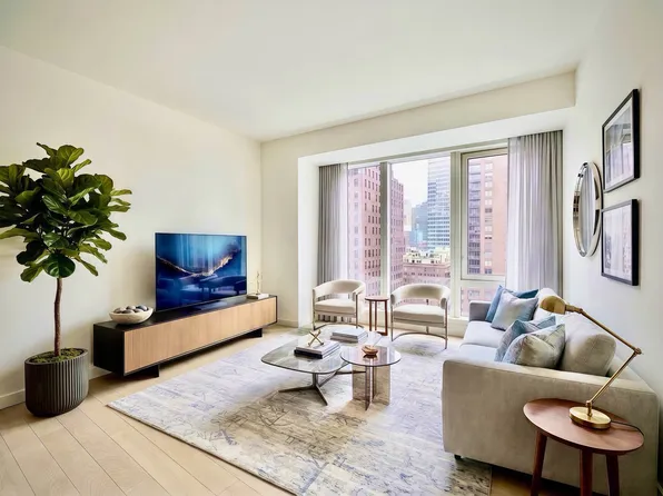 138 E 50th St, New York, NY