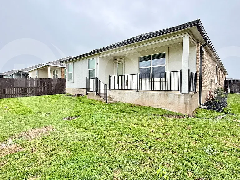 2528 Four Waters Loop — Photo 5
