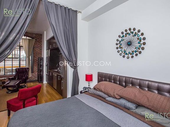 2nd image of 16 Jessie St APT 306